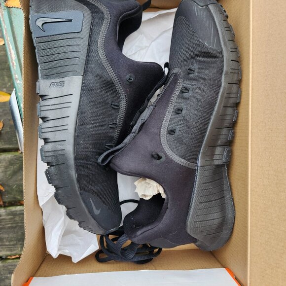 Nike Free Metcon 6 Womens 9.5 - Picture 2 of 6